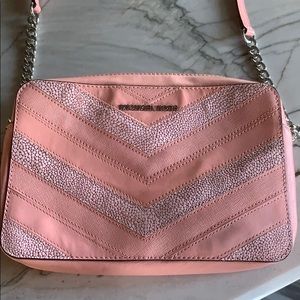 Michael kors crossbody / perfect for summer